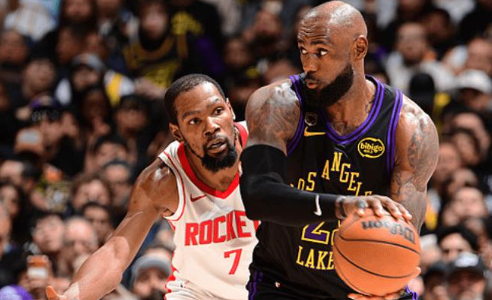 湖人再胜火箭 2-0 领先 杜兰特复出 詹姆斯 41 岁背扣惊艳